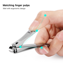 Load image into Gallery viewer, BESTOPE Set of 2 Nail Clippers - Stainless Steel High Quality Nail Cutters, Nail Scissors, Sharpener & Smooth Cut - Nail Clipper Suitable for Toenails and Fingernails (Large & Small Design)