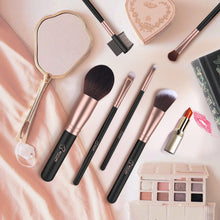 Load image into Gallery viewer, BESTOPE PRO Lot de 18 pinceaux de maquillage professionnels synthétiques de qualité supérieure pour fond de teint, poudre, blush, anti-cernes
